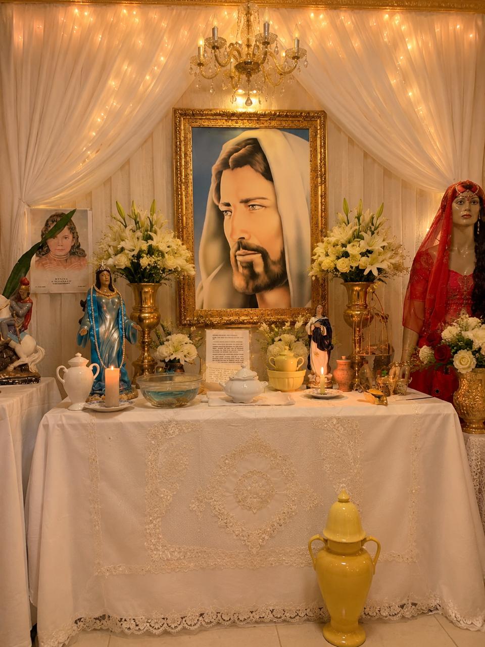 Altar Espiritual Mara Cigana Sete Rosas